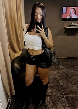 Lourdes Leiva
